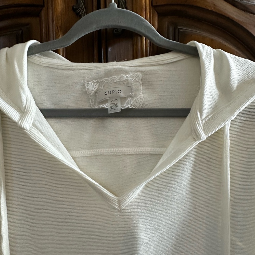NEW Ribbed Cupio Cream Hoodie with Kangaroo Pocket High Low Rayon Blend Large - Picture 3 of 11